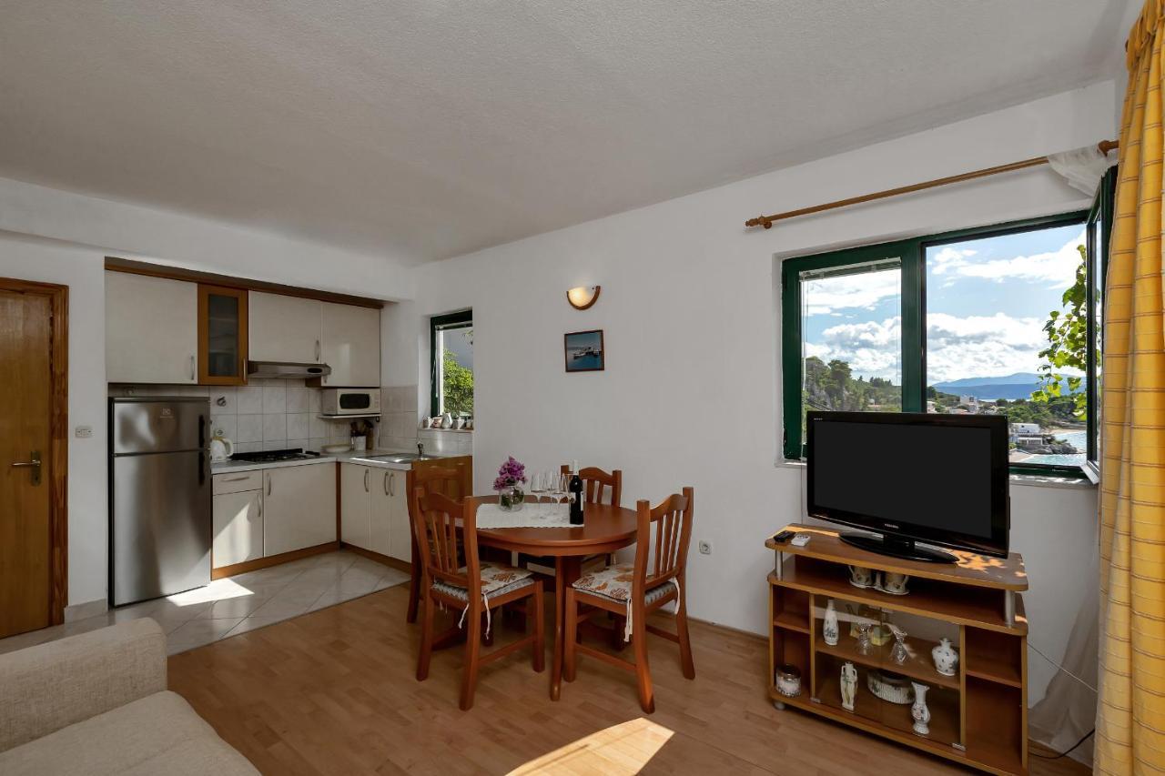 Apartmani Antonela ドラスニセ エクステリア 写真
