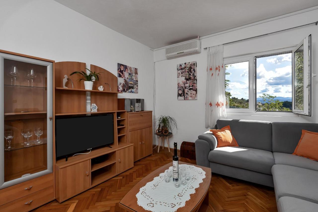 Apartmani Antonela ドラスニセ エクステリア 写真